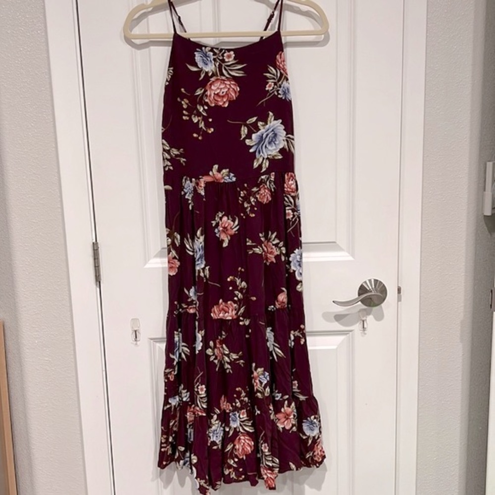 Xhiliration Floral maroon high neck dress
